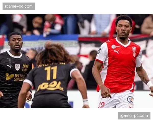 蒙彼利埃0-0战平兰斯,双方门将高接低挡合计完成12次扑救 蒙彼利埃0-0战平兰斯,双方门将高接低挡合计完成12次扑救